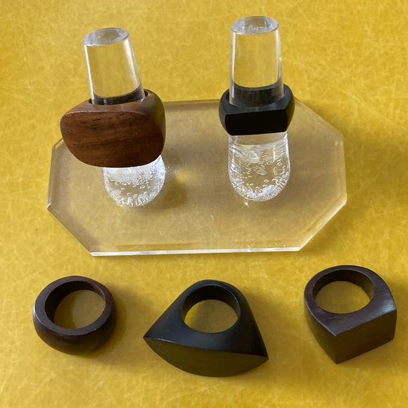 Bundle of five handmade wood wooden rings - Picture 3 of 8